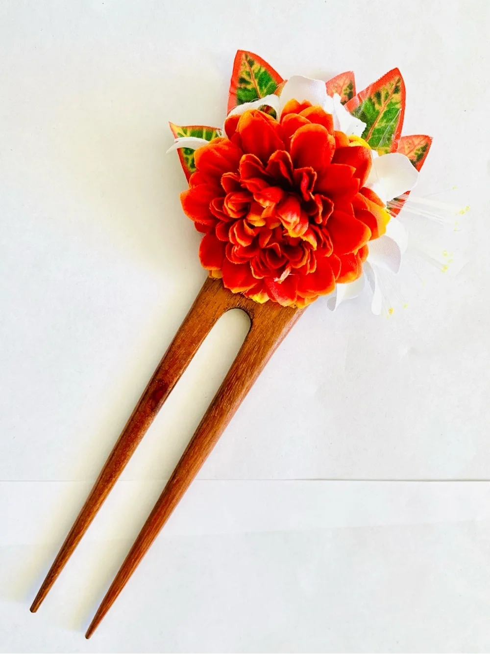 Hawaiian Floral Hair Stick 🌺 Red Flower Kanzashi Wood 8” Hula Luau New Unused - Picture 1 of 5